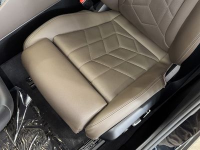 2025 BMW i5 - Photo 34