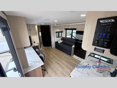 2026 Coachmen RV Apex Ultra-Lite - Photo 5