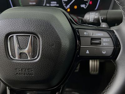 2025 Honda Civic Hybrid - Photo 17