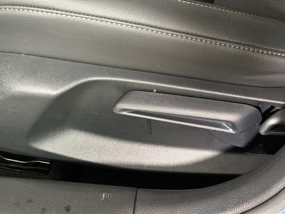 2025 Honda Civic Hybrid - Photo 13