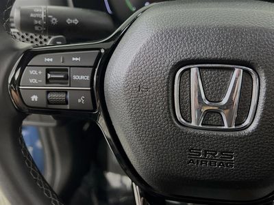 2025 Honda Civic Hybrid - Photo 16