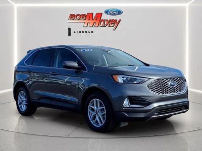 2024 Ford Edge — rear three-quarter view