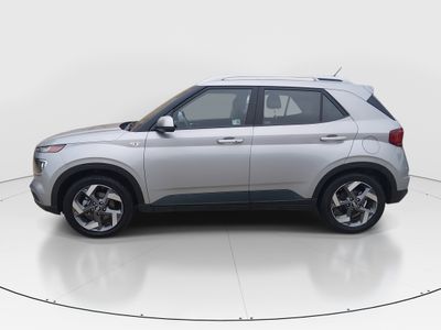 2025 Hyundai Venue - Photo 4