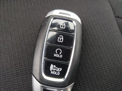 2025 Hyundai Venue - Photo 15
