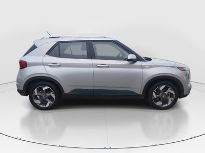2025 Hyundai Venue - Photo 8