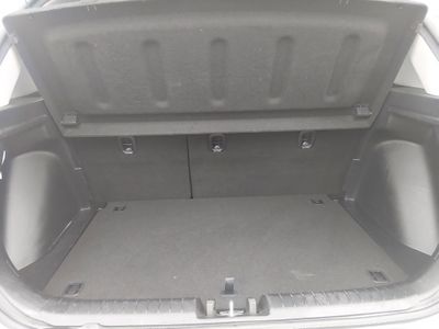 2025 Hyundai Venue - Photo 11