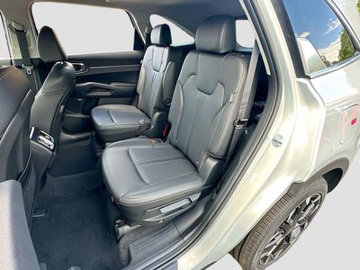 2026 Kia Sorento — photo 26 view