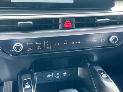 2026 Kia Sorento — photo 16 view