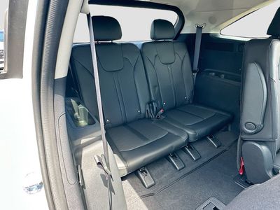 2026 Kia Sorento — photo 28 view