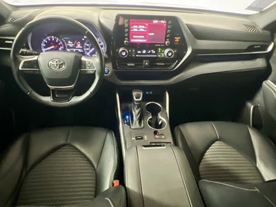 2022 Toyota Highlander - Photo 26