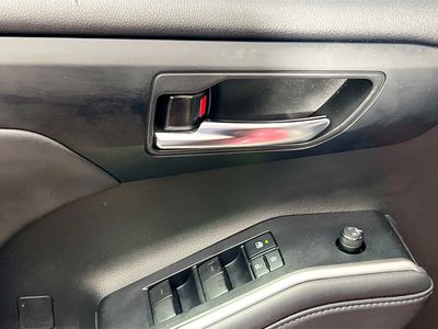 2022 Toyota Highlander - Photo 14