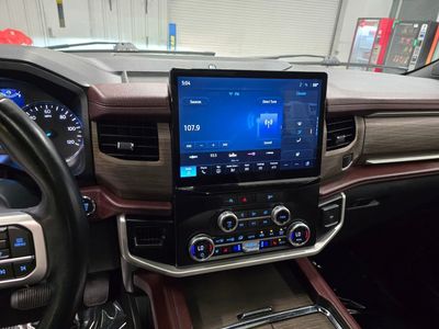 2024 Ford Expedition - Photo 23