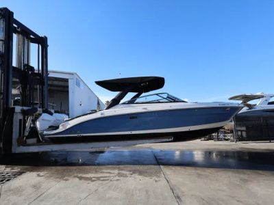 2025 Sea Ray SLX 280 - Photo 7