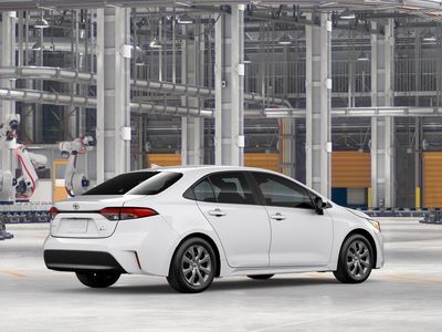 2026 Toyota Corolla Hybrid — photo 10 view