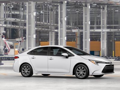 2026 Toyota Corolla Hybrid — photo 13 view