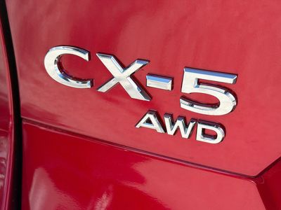 2026 Mazda CX-5 - Photo 12