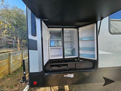 2021 Forest River RV Cherokee Arctic Wolf Suite - Photo 26