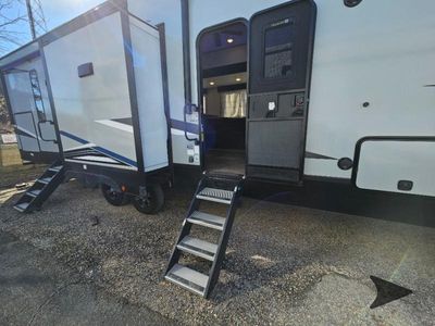2021 Forest River RV Cherokee Arctic Wolf Suite - Photo 29