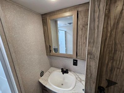 2021 Forest River RV Cherokee Arctic Wolf Suite - Photo 66