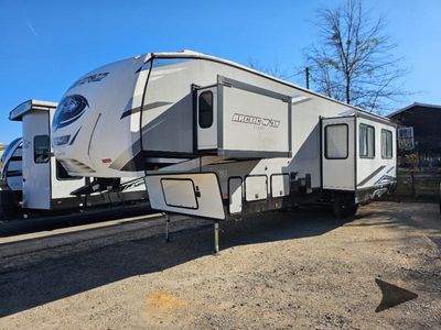 2021 Forest River RV Cherokee Arctic Wolf Suite - Photo 4