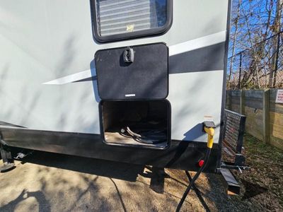 2021 Forest River RV Cherokee Arctic Wolf Suite - Photo 20