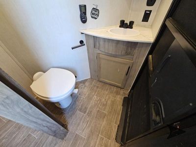 2021 Forest River RV Cherokee Arctic Wolf Suite - Photo 56