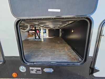 2021 Forest River RV Cherokee Arctic Wolf Suite - Photo 13