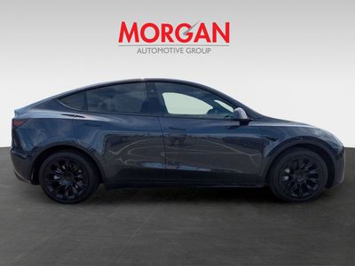2024 Tesla Model Y - Photo 2