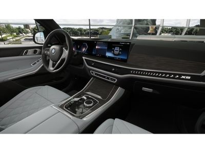 2026 BMW X5 — photo 14 view