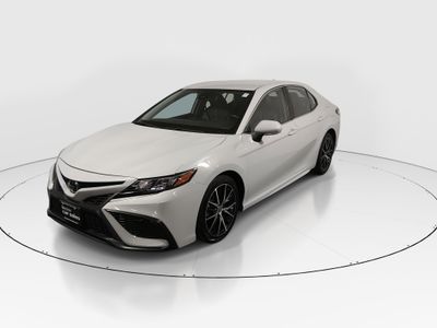 2024 Toyota Camry - Photo 3