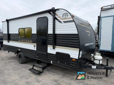 2026 Prime Time RV Avenger LT 17DBX — front three-quarter view
