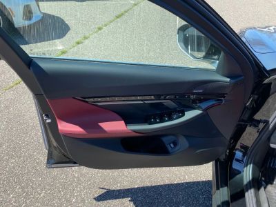 2026 BMW 5 Series - Photo 12