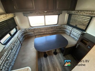 2019 Jayco Jay Feather - Photo 11