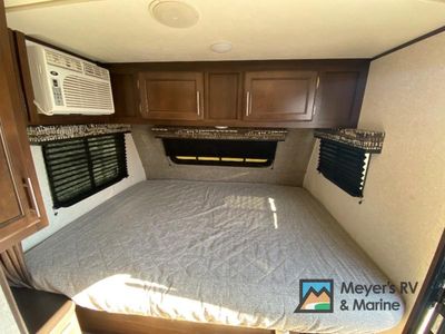 2019 Jayco Jay Feather - Photo 17