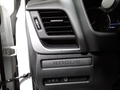 2024 Nissan Rogue - Photo 15