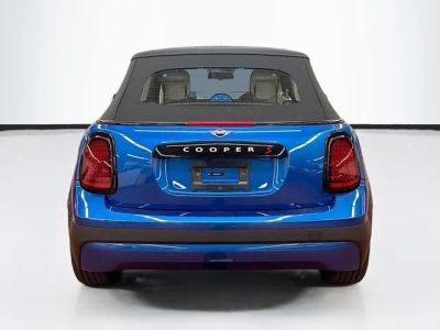 2026 MINI CONVERTIBLE — detail view