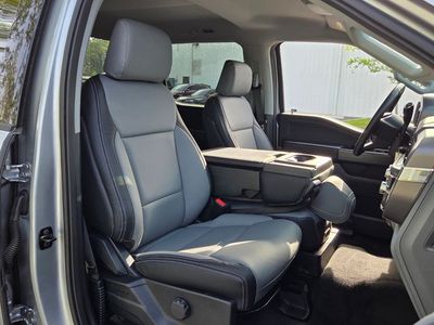 2025 Ford F-150 - Photo 17