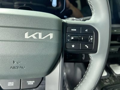 2027 Kia Telluride - Photo 17