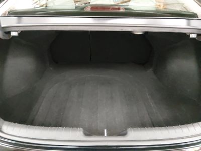 2024 Hyundai Elantra — photo 11 view