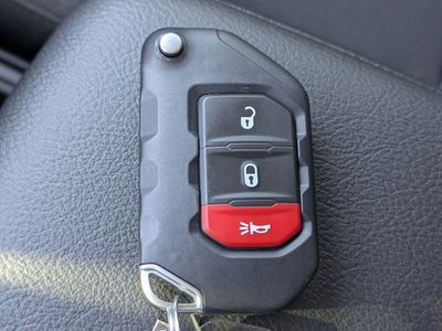 2026 Jeep Wrangler — photo 25 view