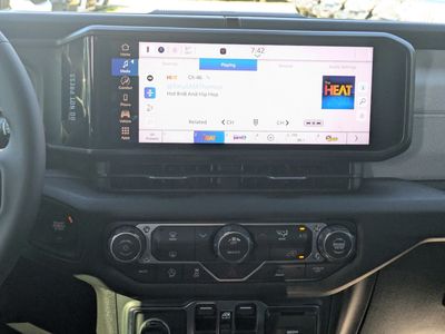 2026 Jeep Wrangler — photo 16 view