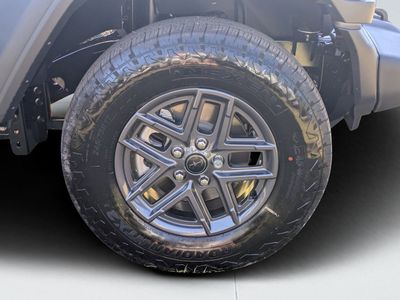 2026 Jeep Wrangler — photo 9 view