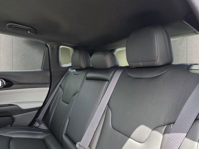 2026 Jeep Compass - Photo 7