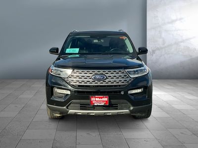 2020 Ford Explorer — side profile view