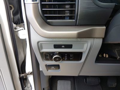 2025 Ford F-150 - Photo 13