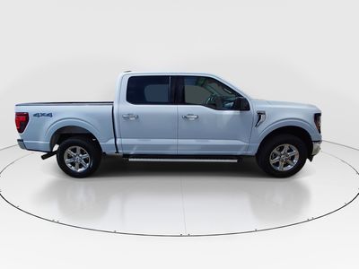 2025 Ford F-150 - Photo 8