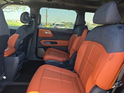 2027 Kia Telluride Hybrid - Photo 18