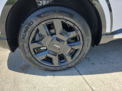 2027 Kia Telluride Hybrid - Photo 16