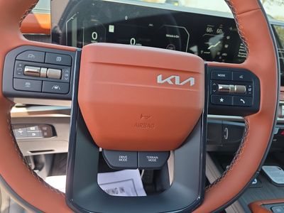 2027 Kia Telluride Hybrid - Photo 19