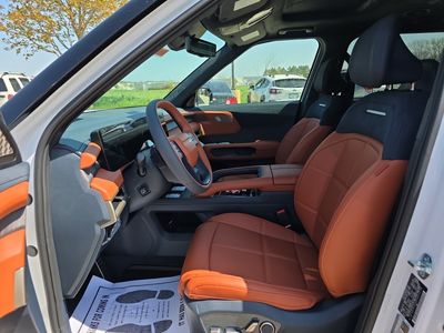 2027 Kia Telluride Hybrid - Photo 9